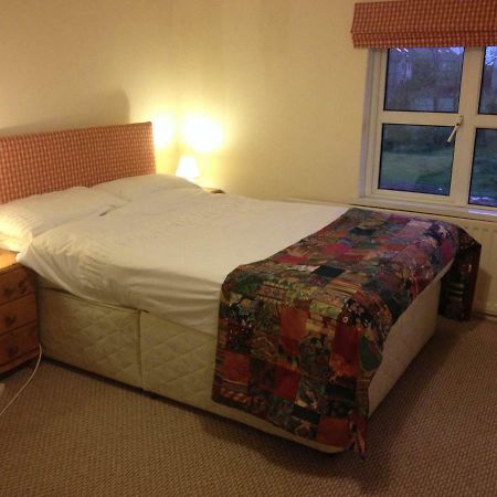 Aghalee Lisieux House On Lough Neagh B&B 외부 사진