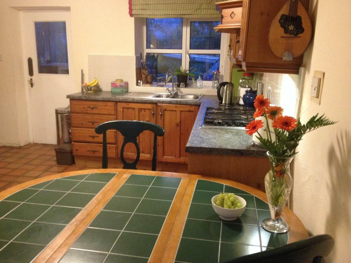 Aghalee Lisieux House On Lough Neagh B&B 외부 사진