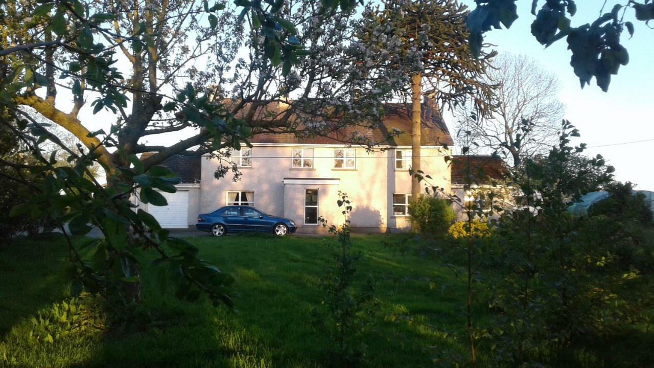 Aghalee Lisieux House On Lough Neagh B&B 외부 사진